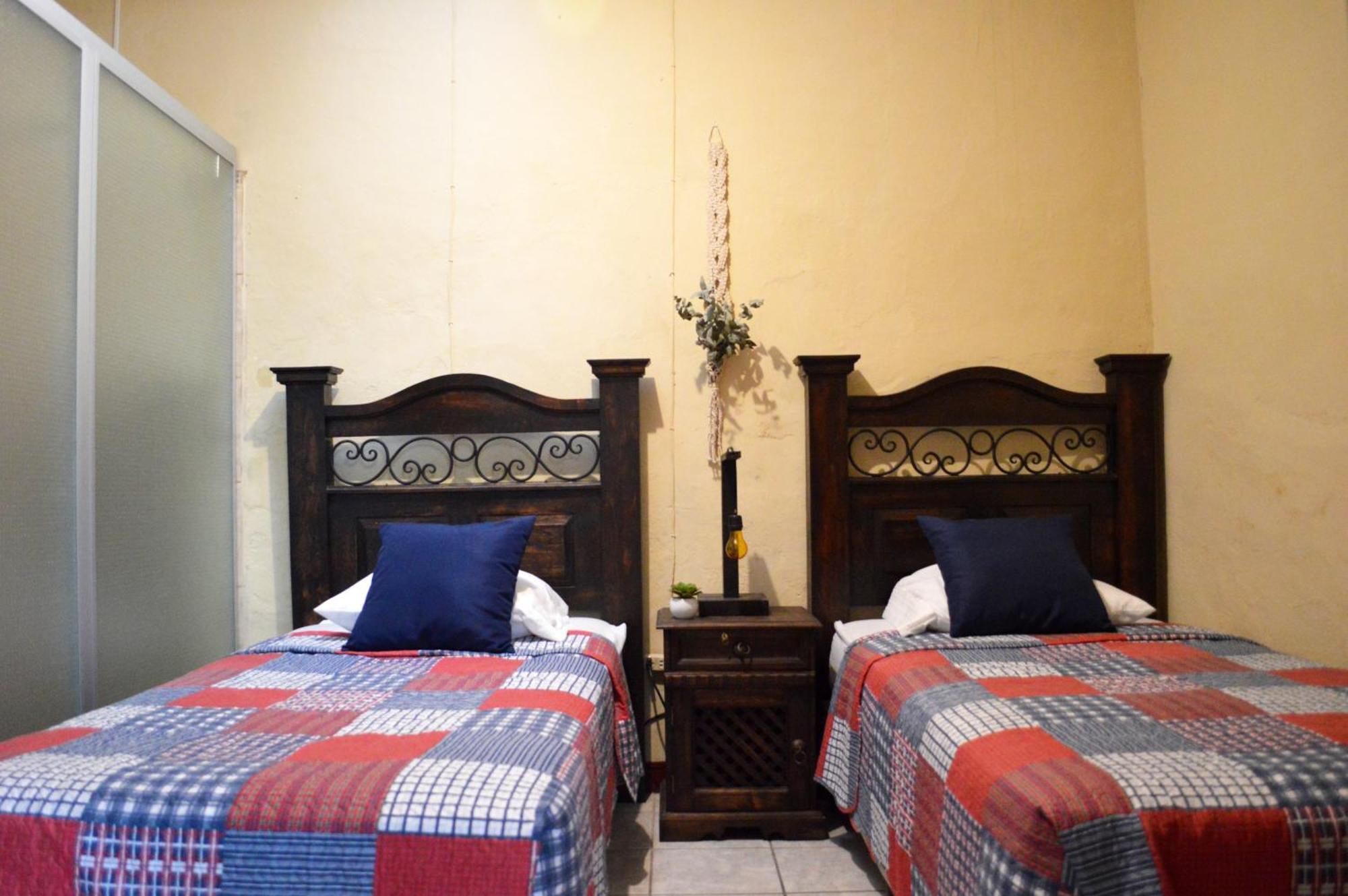 Ave Del Paraiso Guest House Antigua Dış mekan fotoğraf